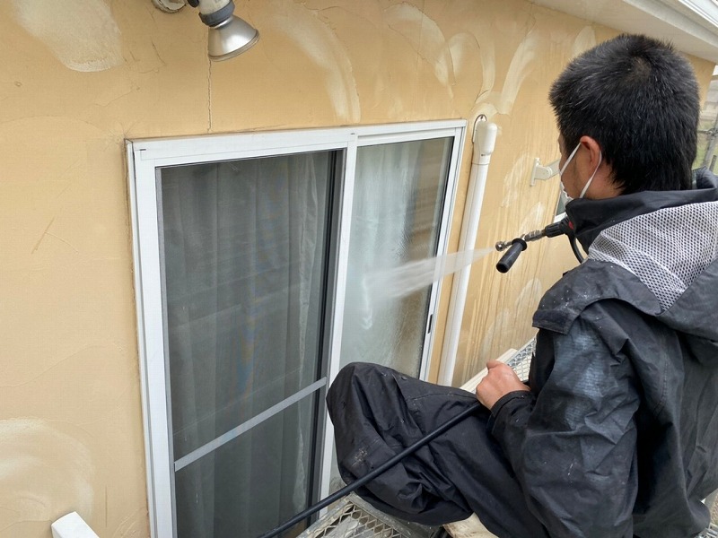 塗装日報｜一宮　南欧風住宅外壁塗装の現場から高圧洗浄