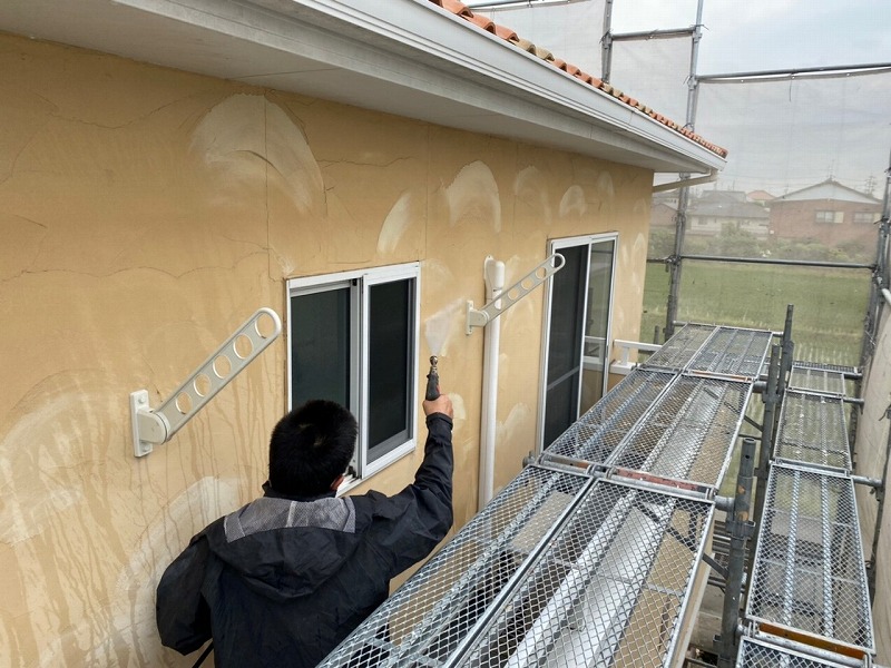 一宮南欧風住宅 外壁塗装 高圧洗浄作業 イメージ
