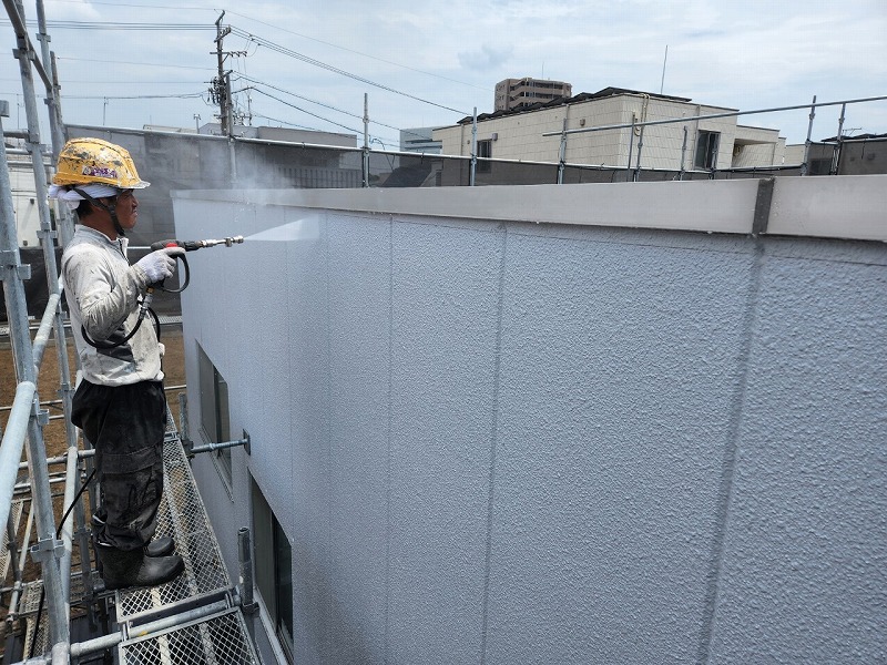 千種区　外壁塗装　高圧洗浄　その１　イメージ