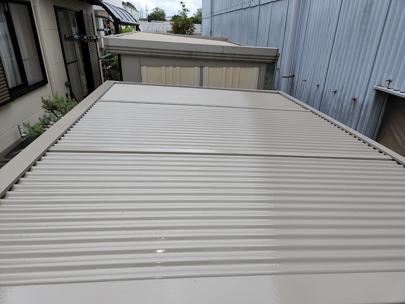 物置屋根塗装 完成