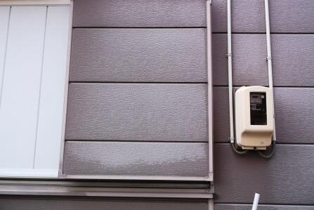 外壁塗装　人気色　色褪せの原因とは？　イメージ