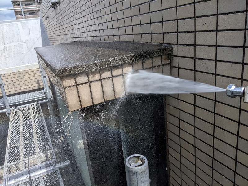 犬山市 賃貸マンション 外壁修繕塗装 施工例 高圧洗浄 イメージ
