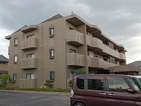 犬山市 賃貸マンション 外壁修繕塗装 施工例 塗装前 イメージ