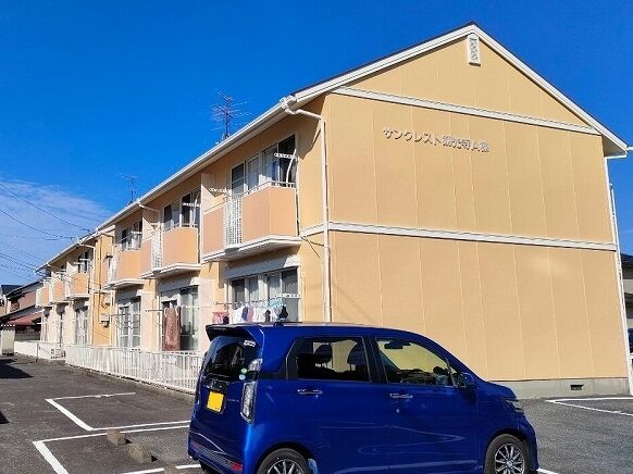 一宮市 南欧風賃貸アパート 外壁塗装 施工例 完成 イメージ