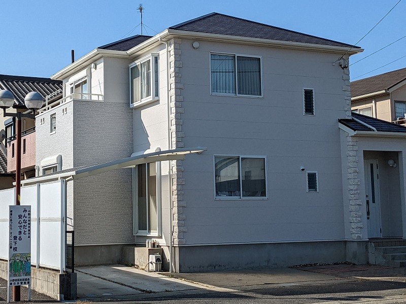 春日井市 モダン住宅 ダブルトーン外壁塗装 施工例