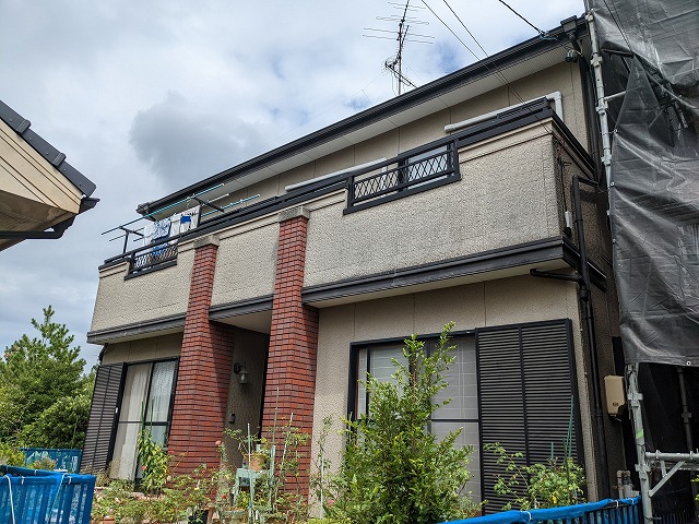 一宮市　洋風モダン住宅　外壁塗装　施工前　イメージ