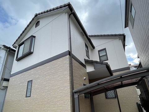 名古屋市西区　洋風住宅ダブルトーン外壁塗装　施工例の写真
