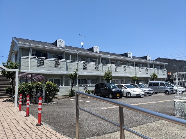 名古屋市港区 ピンク系 賃貸アパート 外壁塗装 施工例 塗装前 イメージ