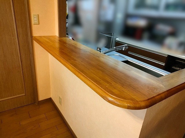 名古屋市名東区　キッチン木製カウンター塗装　施工前　イメージ