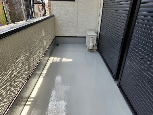 名古屋市北区 洋風住宅 ダブルトーン外壁塗装 施工例 ベランダ防水塗装 イメージ