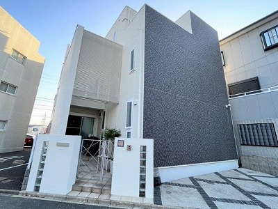 名古屋市東区　トヨタホーム　外壁塗装　施工例の写真
