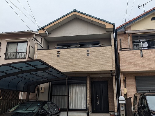 名古屋市北区　洋風住宅　ダブルトーン外壁塗装　施工前　イメージ
