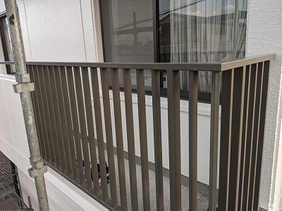 名古屋市昭和区 3階建てシンプルモダンRC住宅 外壁塗装 施工例 ベランダ手摺塗装完成 イメージ