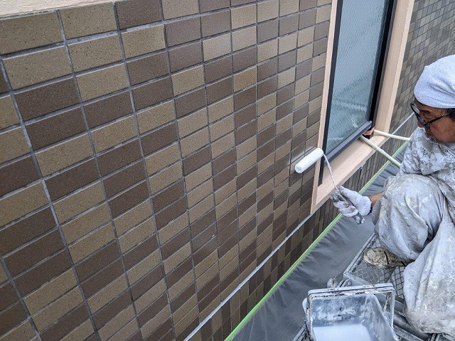 名東区 スタイリッシュな賃貸マンション 外壁塗装 施工例 外壁クリヤー塗装 イメージ