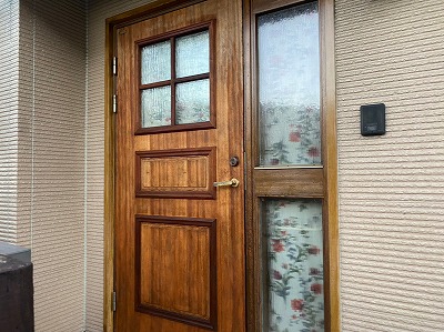 春日井市 木製玄関ドア塗装 施工前 イメージ