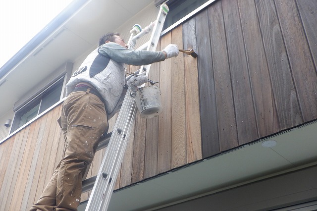 名古屋市北区 ウッドフレンズ 外壁塗装 施工例 ベランダ袖壁下塗り イメージ