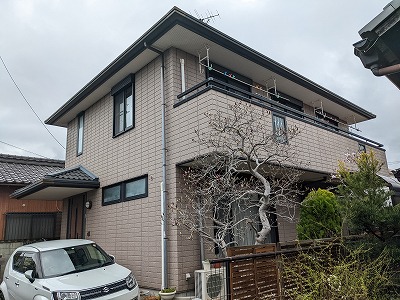 北名古屋市 旭化成 モダン住宅 外壁塗装 施工例 塗装前 イメージ