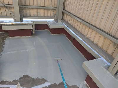 可児市 クリニック 屋上防水塗装 施工例 イメージ
