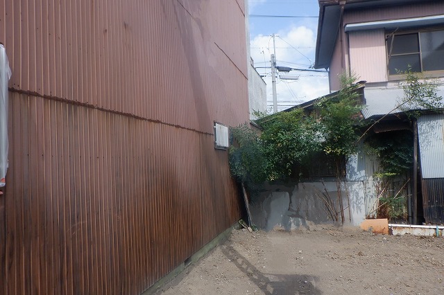 名古屋市西区 リブトタン外壁塗装 施工前 イメージ