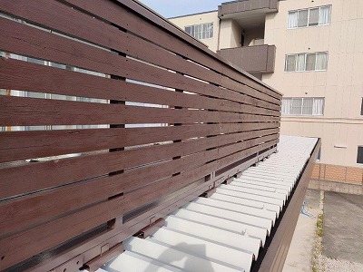 四日市市　ウッドデッキ塗装　施工例　ウッドフェンス塗装完成②　イメージ