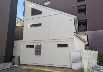 名古屋市西区　おしゃれなシンブルモダン住宅　外壁塗装 施工例　イメージ