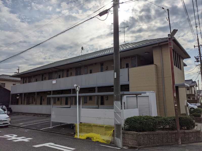 清須市　おしゃれな賃貸アパート　外壁塗装　施工前　イメージ