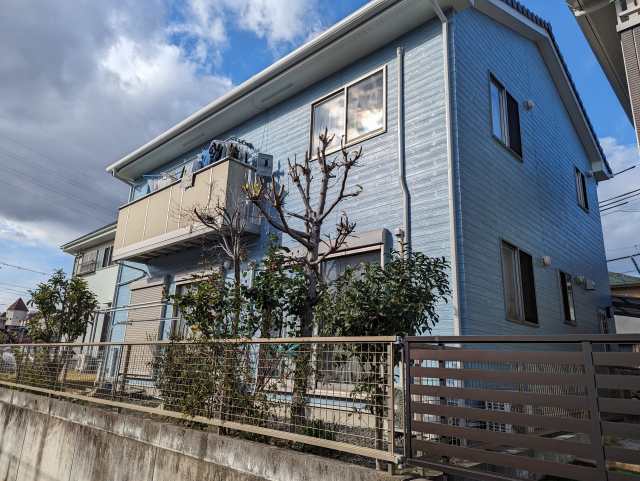 桑名市　ブルー系　北欧風住宅　ダブルトーン外壁塗装　施工例　外壁完成　イメージ