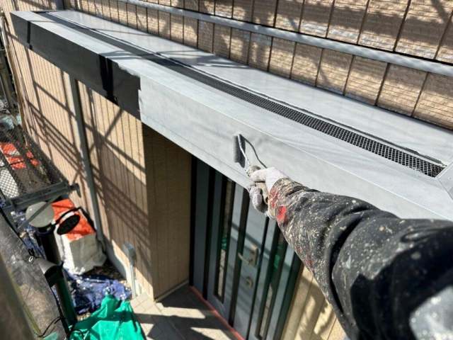 刈谷市 ミサワホーム 屋根 外壁塗装 施工例 玄関ポーチ下塗り イメージ