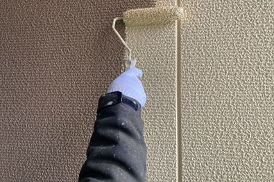 安城市 アート林B棟 賃貸アパート外壁塗装 施工例 上塗り1回目 イメージ