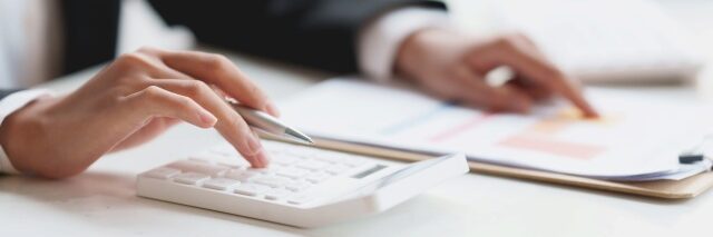 外壁塗装　将来　職人としての年収を増やす方法　一例　イメージ