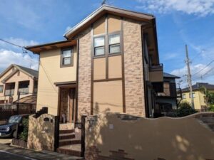 名古屋市守山区　ナチュラルカラー南欧風住宅　外壁塗装　施工例