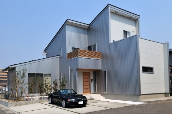 おすすめのグレー系外壁塗装色　イメージ