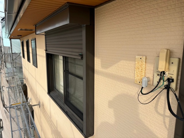 守山区 ナチュラルカラー南欧風住宅 外壁塗装 施工例 外壁・シャッターボックス完成 イメージ