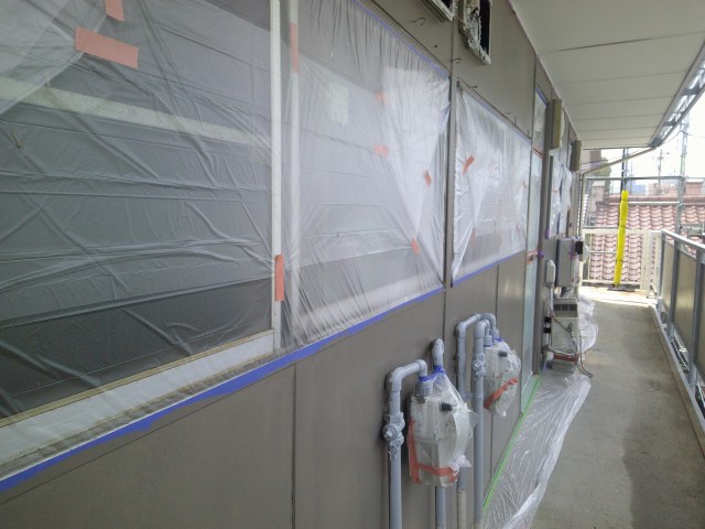名古屋市西区 賃貸アパート「福井コーポ」様 外壁塗装 施工例 2階外壁と軒天完成 イメージ