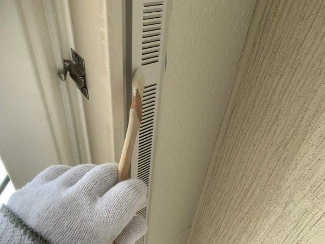 大治町 おしゃれな北欧風住宅 外壁塗装 施工例 軒換気口塗装 イメージ