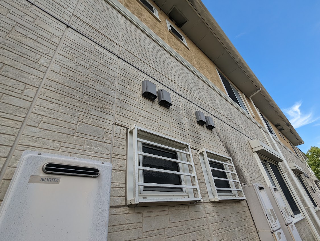 長久手市 大和ハウス 賃貸アパート外壁塗装 施工例 外壁塗装前汚れ イメージ