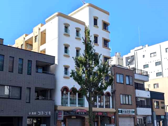 名古屋市千種区　「本山プラザ」様　外壁塗装　施工例の写真