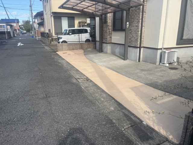 一宮市 ナチュラルテイスト南欧風住宅 外壁塗装 施工例 タイル床塗装完成 イメージ