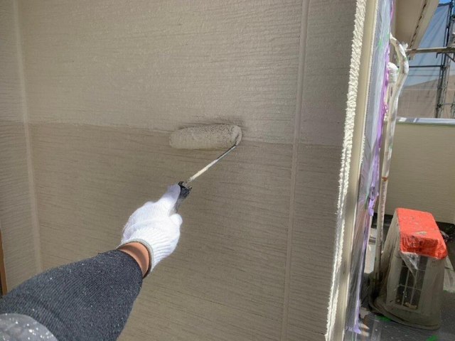 大治町 おしゃれな北欧風住宅 外壁塗装 施工例 外壁上塗り1回目 イメージ