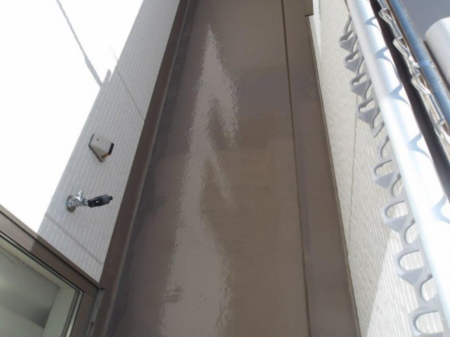 尾張旭市　シンプルモダン住宅　外壁塗装　施工例　ベランダ防水塗装完成イメージ
