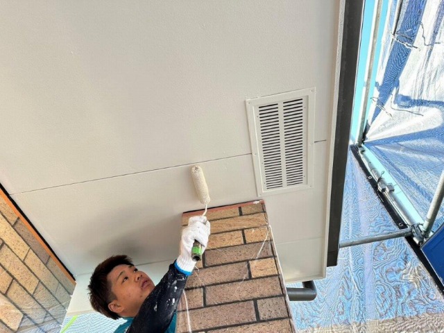 守山区 ナチュラルモダン住宅 外壁塗装 施工例 軒天塗装上塗り イメージ