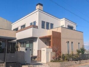 一宮市　アーバンモダン住宅　外壁塗装　施工例