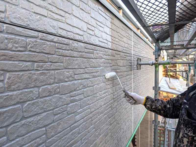 春日井市　おしゃれなモダン住宅　外壁塗装　施工例　ダブルトーン水性2液型エポキシシーラー下塗り　イメージ