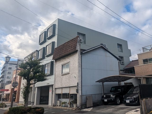 瑞穂区　グリーン系　賃貸マンション外壁塗装　施工例　外壁塗装　完成　イメージ