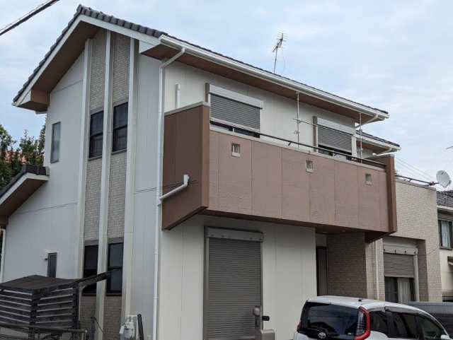 桑名市　東新住建　ブラウン×ベージュ系　外壁塗装　施工例の写真