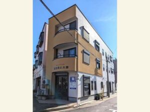名古屋市瑞穂区　ツートンカラー　店舗　外壁塗装　施工例