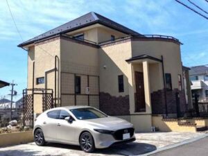各務原市　ベージュ系　南欧風　外壁塗装　施工例