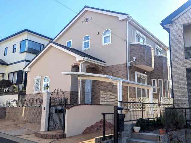 長久手市　エレガントな南欧風住宅　外壁塗装　施工例の写真