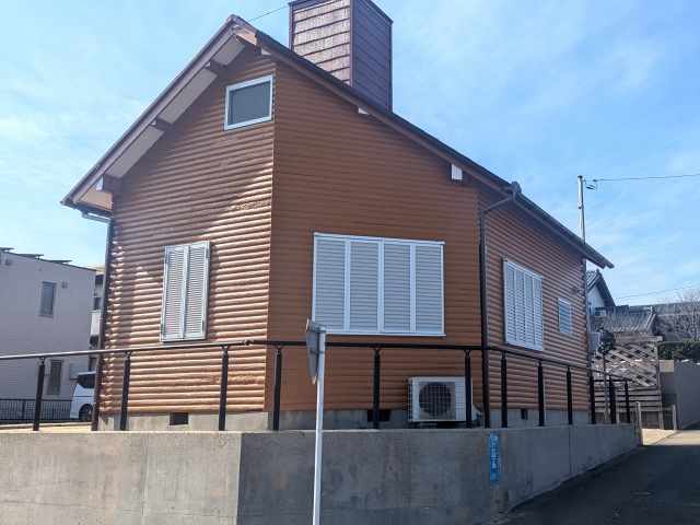 春日井市　ディーログ　ログハウス　外壁塗装　施工例　裏側完成　イメージ