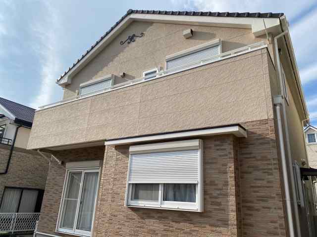 長久手市　エレガントな南欧風住宅　外壁塗装　施工例　外壁塗装正面完成　イメージ